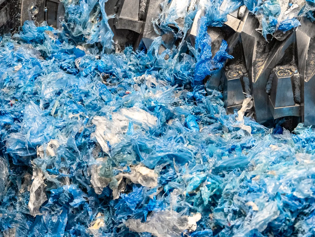 Vista de integração de equipamento de reciclagem industrial